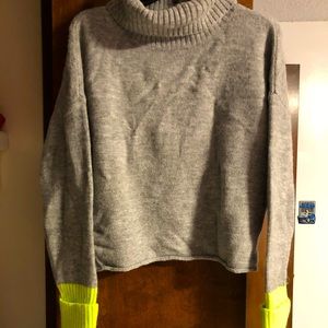 Turtleneck grey and neon yellow/green sweater